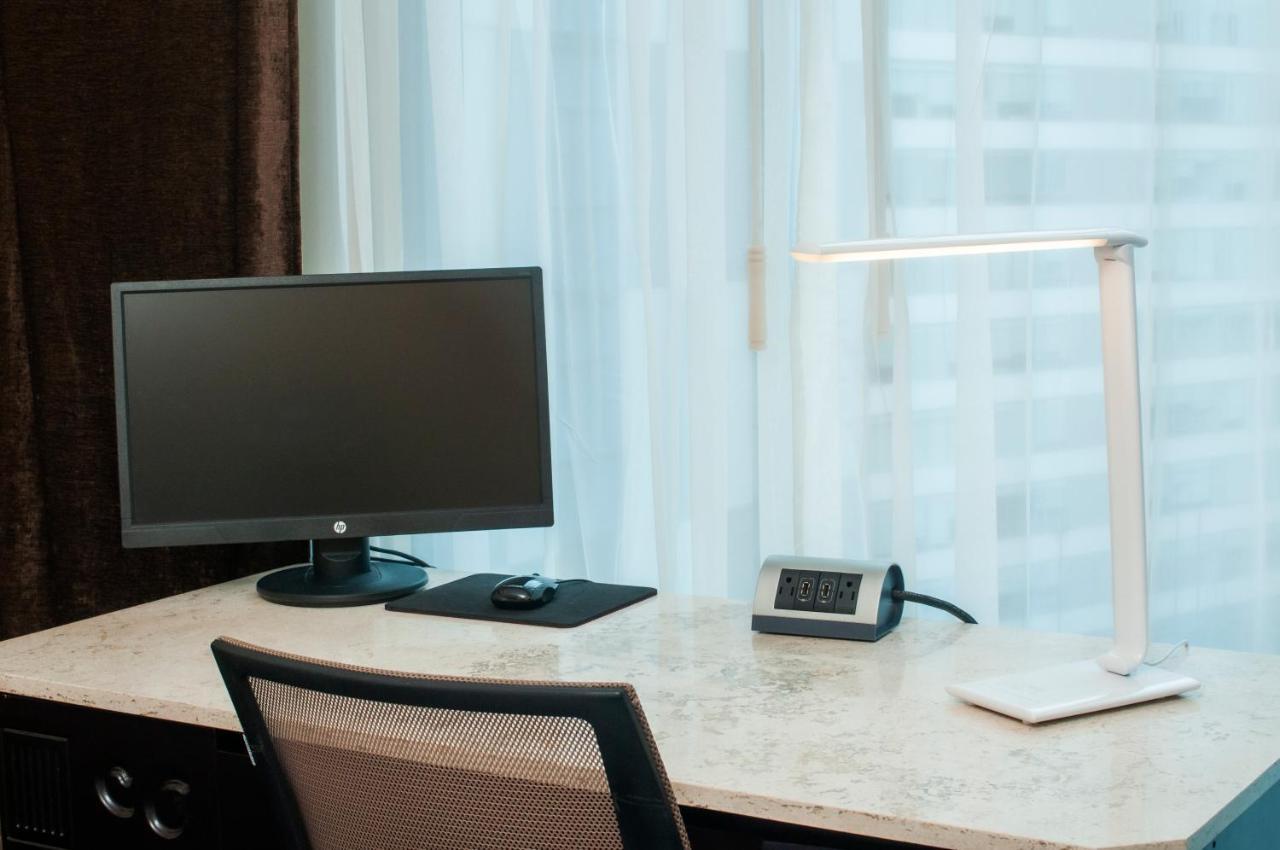 Belair Unique Mexico City Wtc, Trademark By Wyndham Екстериор снимка A modern LED desk lamp